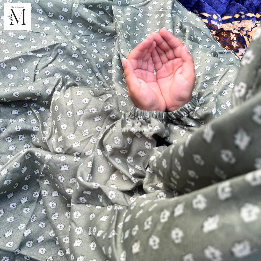 Green Girls Prayer Dress | Kids Namaz Chaddar (5–8 Years)