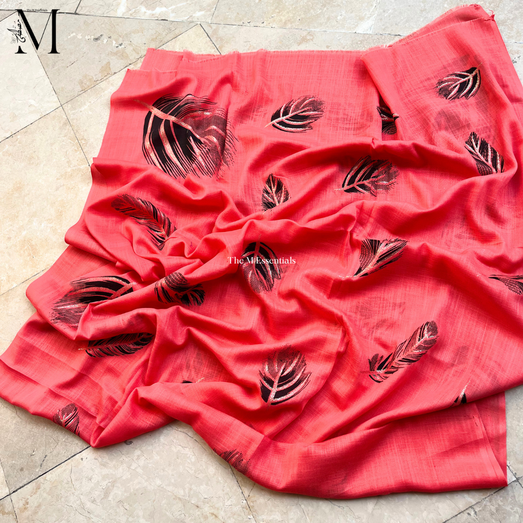 Red lawn Hijab - The M Essentials